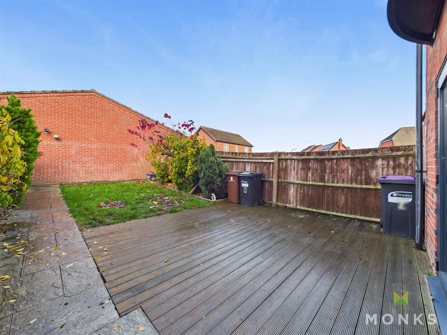 2 Barber Close, Oswestry, SY11 2UE For Sale